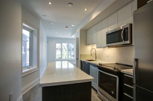 1053 College St, House semidetached with 4 bedrooms, 4 bathrooms and 0 parking in Toronto ON | Image 15