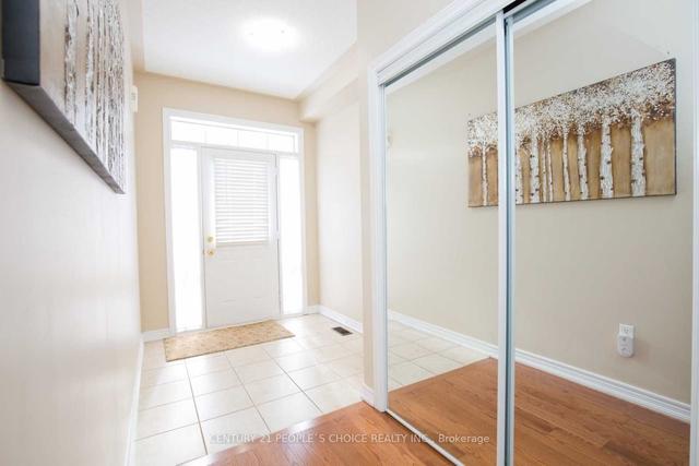 (upper) - 33 Frenchpark Circ, House semidetached with 3 bedrooms, 3 bathrooms and 2 parking in Brampton ON | Image 14