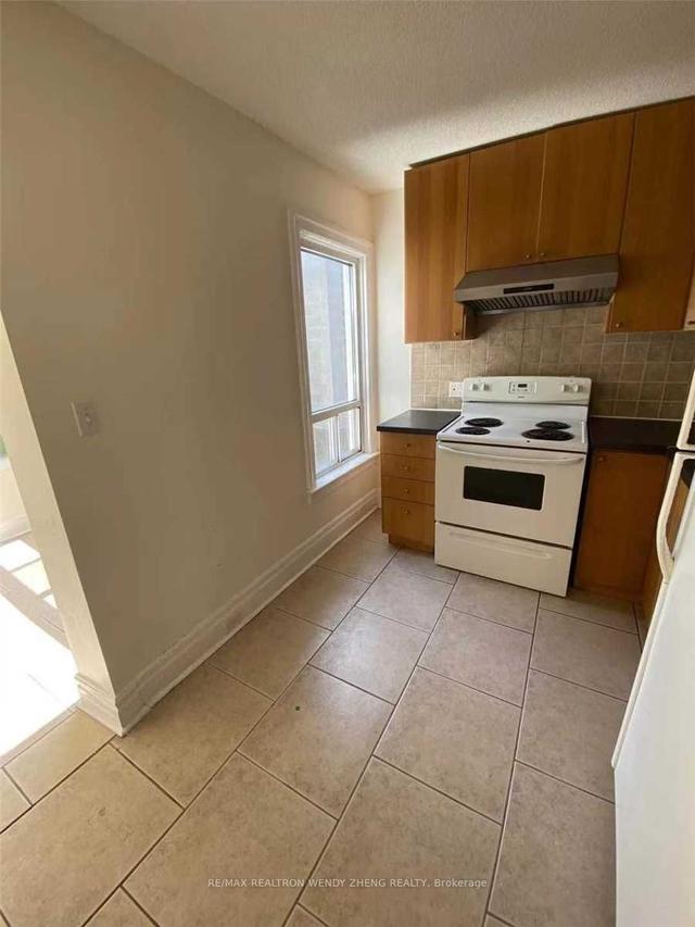 1145 Davenport Rd, House detached with 4 bedrooms, 3 bathrooms and 0 parking in Toronto ON | Image 10