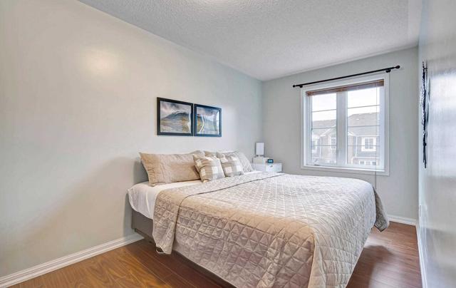 37 Gerigs St, House attached with 2 bedrooms, 2 bathrooms and 2 parking in Toronto ON | Image 4