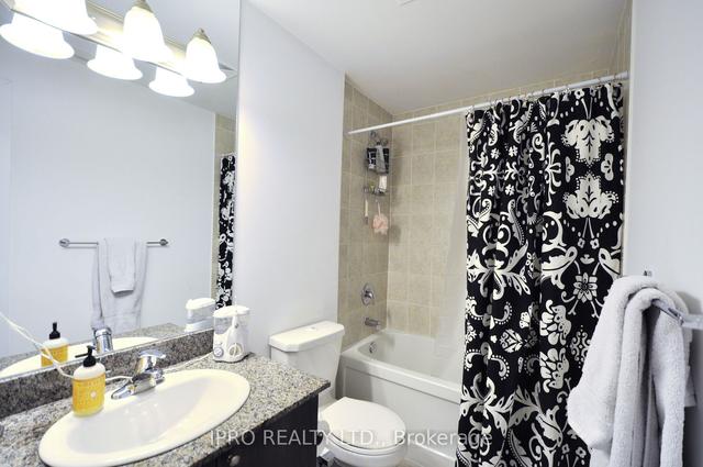 1001 - 1638 Bloor St W, Condo with 2 bedrooms, 3 bathrooms and 1 parking in Toronto ON | Image 5
