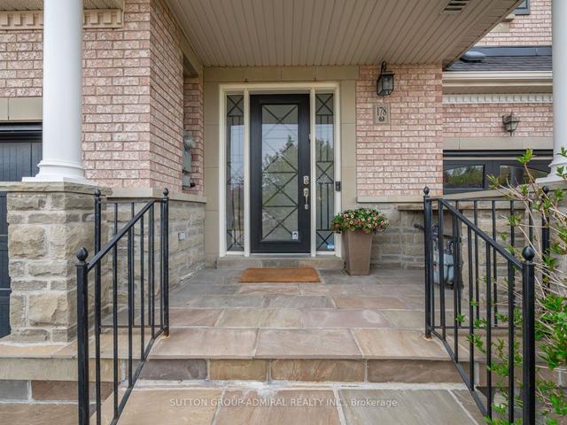 178 Southvale Dr, House attached with 3 bedrooms, 4 bathrooms and 3 parking in Vaughan ON | Image 12