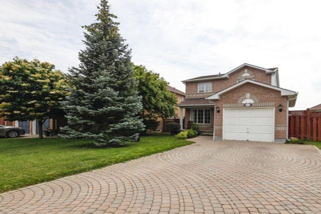5637 Sidmouth St, House detached with 3 bedrooms, 2 bathrooms and 4 parking in Mississauga ON | Image 2