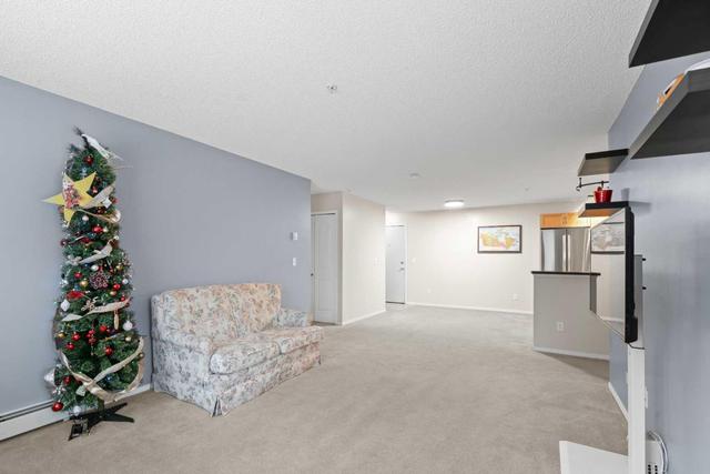 1124 - 60 Panatella Street Nw, Condo with 2 bedrooms, 2 bathrooms and 1 parking in Calgary AB | Image 9