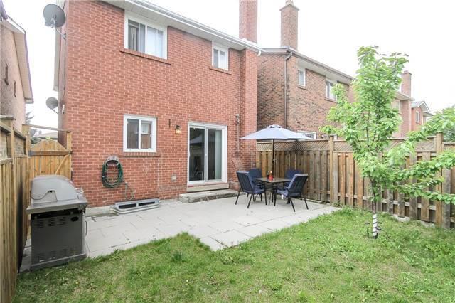 86 Oakmount Cres, House detached with 3 bedrooms, 3 bathrooms and 3 parking in Vaughan ON | Image 15