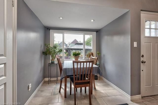 Breakfast Nook Overlooking the Tranquil Rear Garden | Image 25