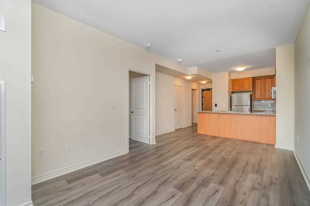 518 - 349 Rathburn Rd W, Condo with 1 bedrooms, 1 bathrooms and 1 parking in Mississauga ON | Image 2