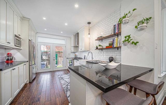 104 Hamilton St, House attached with 3 bedrooms, 2 bathrooms and 1 parking in Toronto ON | Image 8