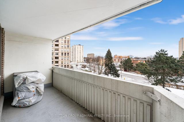 405 - 150 Neptune Dr, Condo with 3 bedrooms, 2 bathrooms and 1 parking in Toronto ON | Image 22