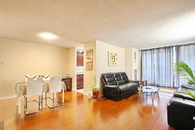 409 - 25 Kensington Rd, Condo with 2 bedrooms, 1 bathrooms and 1 parking in Brampton ON | Image 23