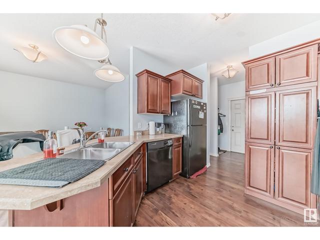 38 - 735 85 St Sw, House semidetached with 3 bedrooms, 2 bathrooms and null parking in Edmonton AB | Image 5