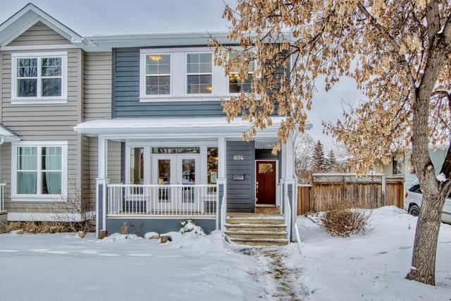 604 38 Street Sw, Home with 3 bedrooms, 2 bathrooms and 4 parking in Calgary AB | Image 10