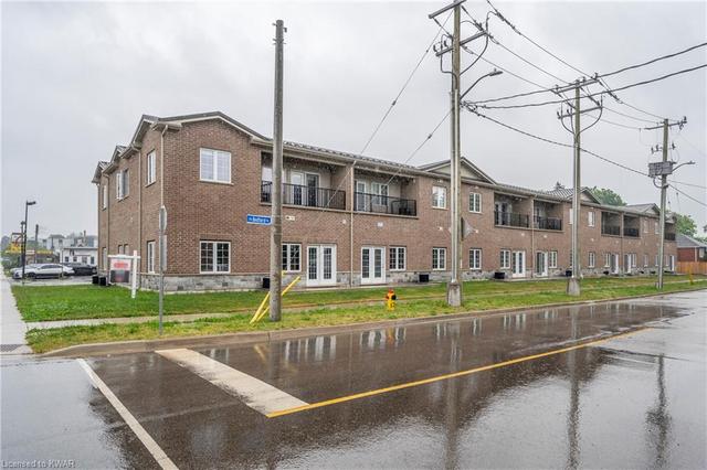 209 - 161 Ottawa Street S, House attached with 1 bedrooms, 1 bathrooms and null parking in Kitchener ON | Image 1