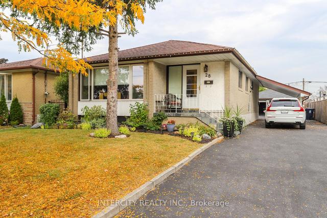28 Monterrey Dr, House detached with 3 bedrooms, 3 bathrooms and 10 parking in Toronto ON | Image 1