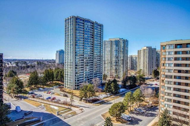 1405 - 3 Lisa St, Condo with 3 bedrooms, 2 bathrooms and 1 parking in Brampton ON | Image 5