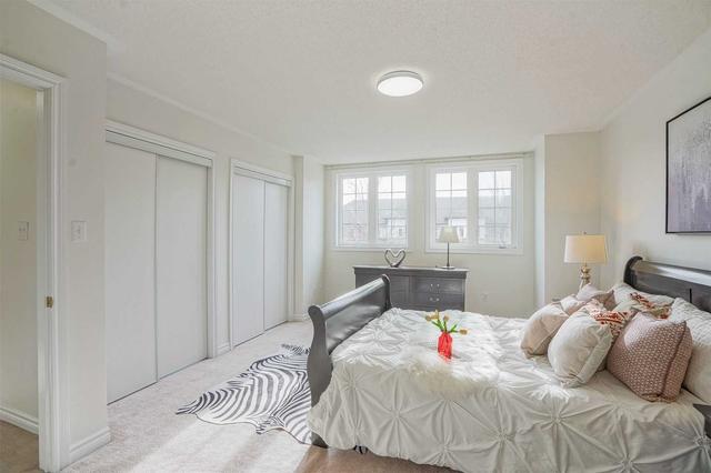 553 William Berczy Blvd, House attached with 3 bedrooms, 3 bathrooms and 3 parking in Markham ON | Image 15