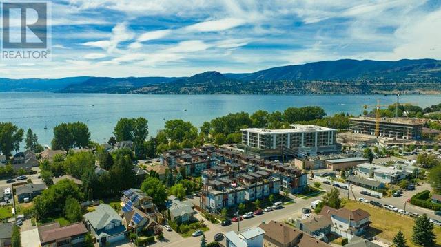 17 - 3510 Landie Road, House attached with 2 bedrooms, 2 bathrooms and 2 parking in Kelowna BC | Image 2