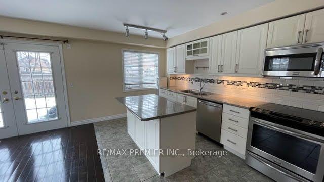 46 Culture Cres, House attached with 4 bedrooms, 3 bathrooms and 3 parking in Brampton ON | Image 19