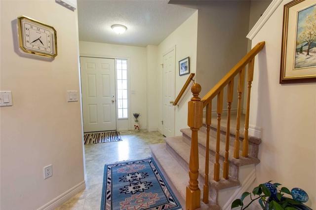 56 Eugene Dr, House attached with 3 bedrooms, 2 bathrooms and 2 parking in Guelph ON | Image 5