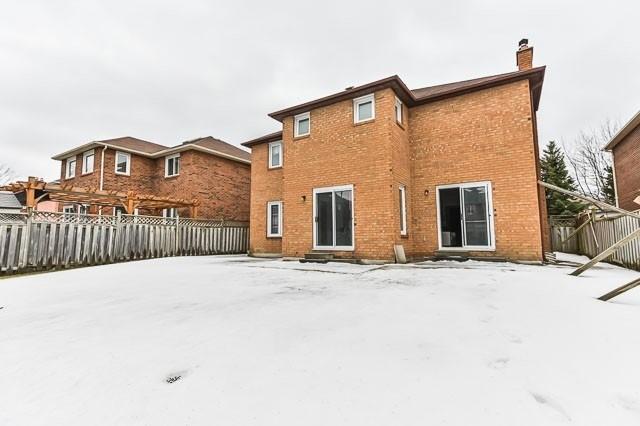 8 Vasselle Cres, House detached with 4 bedrooms, 3 bathrooms and 4 parking in Markham ON | Image 20