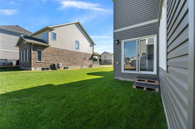 29 Oldham Ave, House detached with 3 bedrooms, 3 bathrooms and 4 parking in Brant ON | Image 30