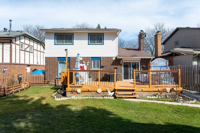 6 Renfield Cres, House detached with 3 bedrooms, 3 bathrooms and 3 parking in Whitby ON | Image 31