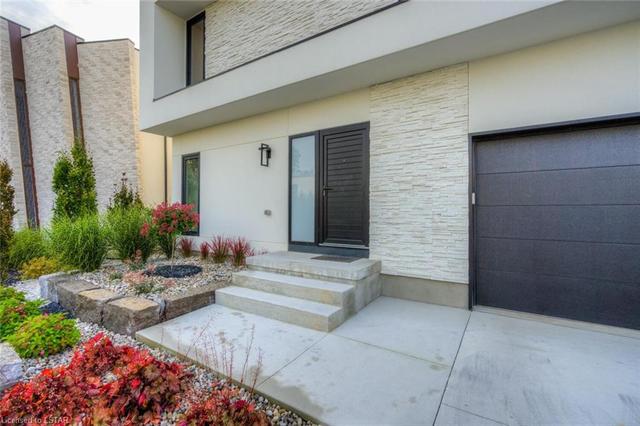 4 - 1452 Byron Baseline Road E, House detached with 4 bedrooms, 5 bathrooms and 4 parking in London ON | Image 3