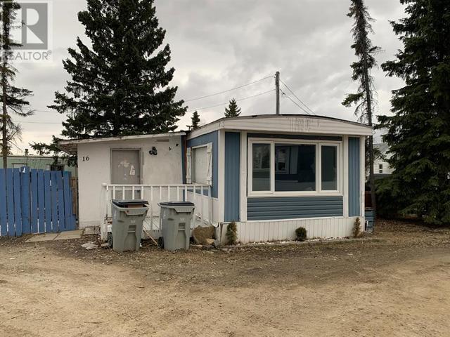 16, - 810 56 Street, Home with 3 bedrooms, 1 bathrooms and 2 parking in Edson AB | Card Image