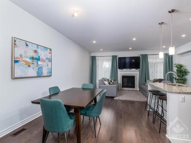 139 De La Crevasse Street, Townhouse with 3 bedrooms, 3 bathrooms and 3 parking in Ottawa ON | Image 5