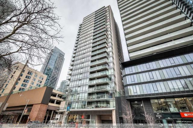 604 - 22 Wellesley St E, Condo with 1 bedrooms, 1 bathrooms and 0 parking in Toronto ON | Image 1