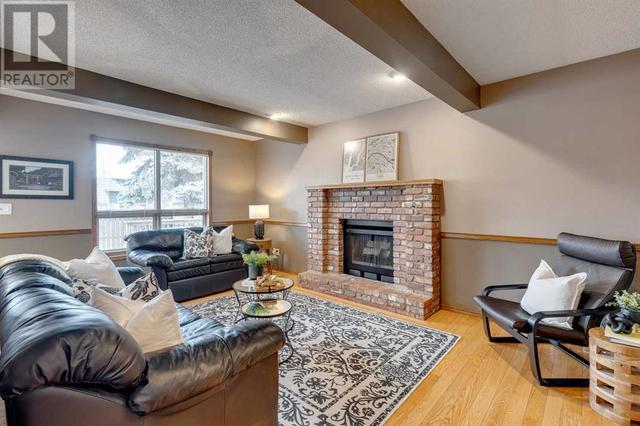 16527 Sunhaven Road Se, House detached with 4 bedrooms, 2 bathrooms and 4 parking in Calgary AB | Image 13