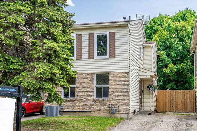 81 Timberlane Cres, House detached with 3 bedrooms, 2 bathrooms and 2 parking in Kitchener ON | Image 1