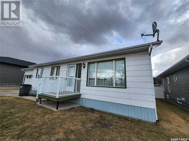 810 Pacific Street, House detached with 3 bedrooms, 2 bathrooms and null parking in Grenfell SK | Image 32