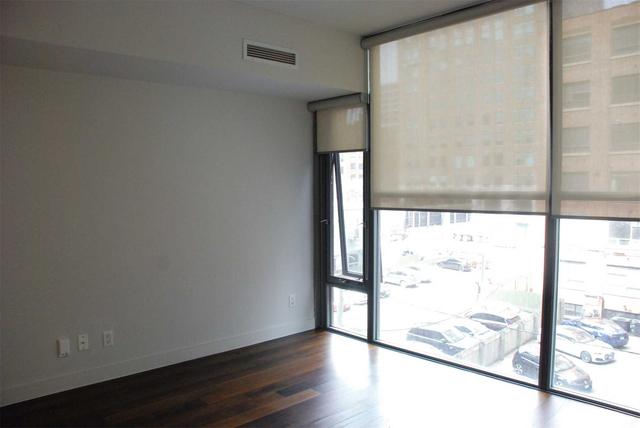 405 - 25 Oxley St, Condo with 1 bedrooms, 1 bathrooms and 0 parking in Toronto ON | Image 8