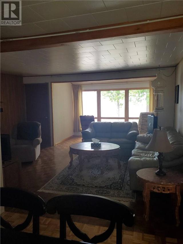2488 Highway 540 Se, Home with 3 bedrooms, 1 bathrooms and null parking in Northeastern Manitoulin and the Islands ON | Image 12