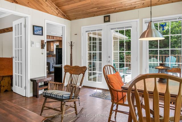 15 Gidley Tpke, House detached with 3 bedrooms, 1 bathrooms and 4 parking in Georgian Bay ON | Image 2