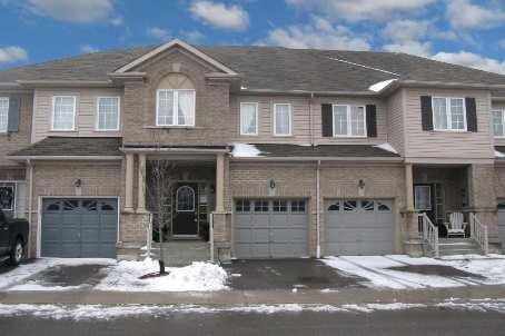 8 Tempo Way, House attached with 3 bedrooms, 3 bathrooms and 1 parking in Whitby ON | Image 1