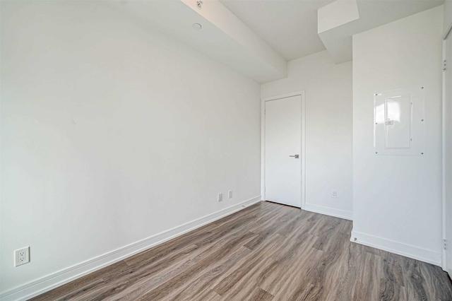 609 - 621 Sheppard Ave E, Condo with 2 bedrooms, 1 bathrooms and 1 parking in Toronto ON | Image 9