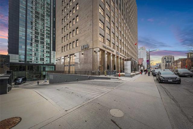 1706 - 111 St Clair Ave W, Condo with 1 bedrooms, 1 bathrooms and 0 parking in Toronto ON | Image 12