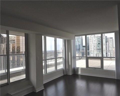 ph 119 - 35 Hollywood Ave, Condo with 3 bedrooms, 2 bathrooms and 1 parking in Toronto ON | Image 4