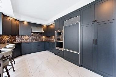 1007 - 10 Bellair St, Condo with 3 bedrooms, 3 bathrooms and 1 parking in Toronto ON | Image 11