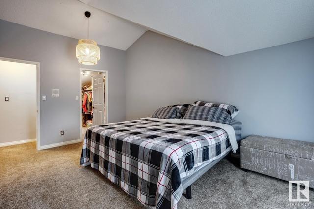 9319 98 Av Nw, House attached with 4 bedrooms, 3 bathrooms and 3 parking in Edmonton AB | Image 17