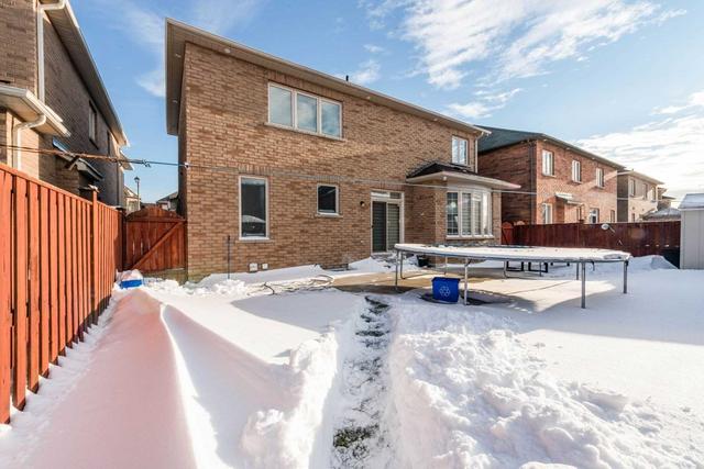 42 Ryecroft Cres, House detached with 4 bedrooms, 6 bathrooms and 6 parking in Brampton ON | Image 31