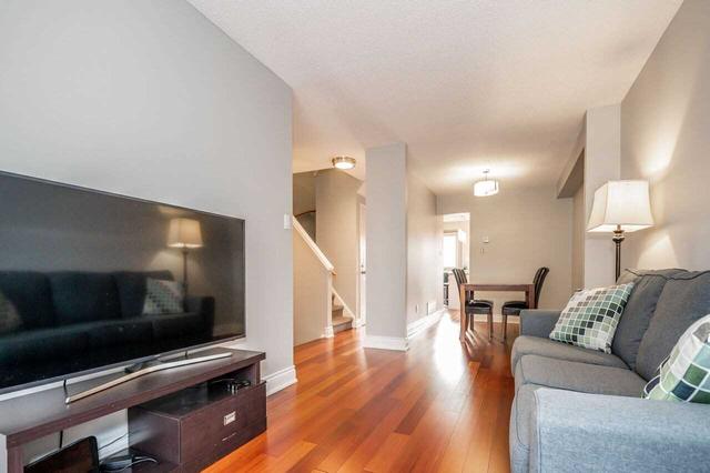18 - 2272 Mowat Ave, Townhouse with 3 bedrooms, 4 bathrooms and 2 parking in Oakville ON | Image 38
