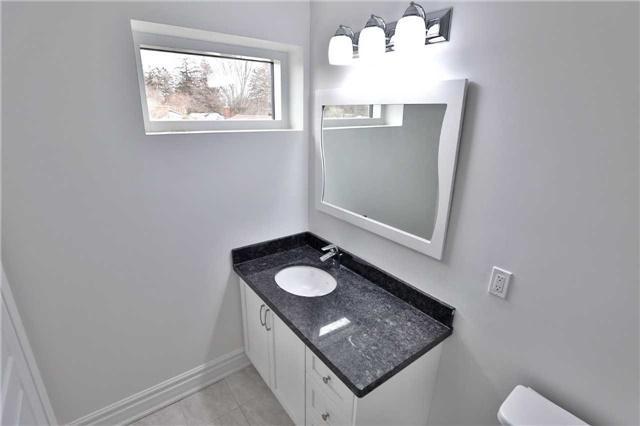 205 - 34 Plains Rd, Condo with 2 bedrooms, 2 bathrooms and 2 parking in Burlington ON | Image 15
