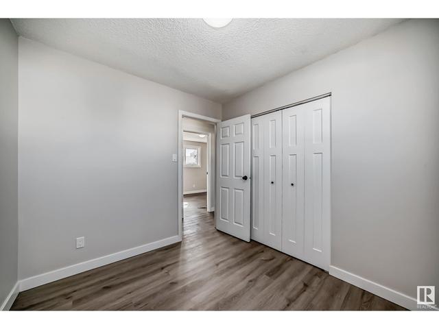 8421 29 Av Nw, House attached with 3 bedrooms, 1 bathrooms and 1 parking in Edmonton AB | Image 25