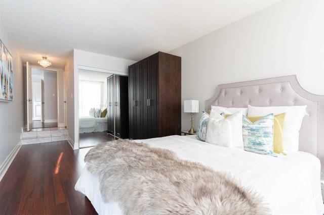 304 - 255 Bamburgh Circ, Condo with 3 bedrooms, 2 bathrooms and 2 parking in Toronto ON | Image 11
