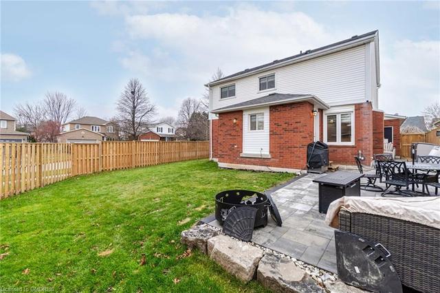 2 Rockhaven Lane, House detached with 5 bedrooms, 2 bathrooms and 4 parking in Hamilton ON | Image 27