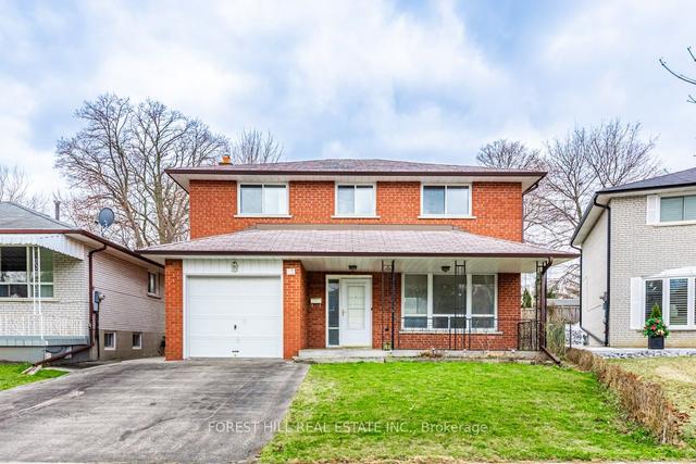 18 Munford Cres, House detached with 4 bedrooms, 2 bathrooms and 2 parking in Toronto ON | Image 1