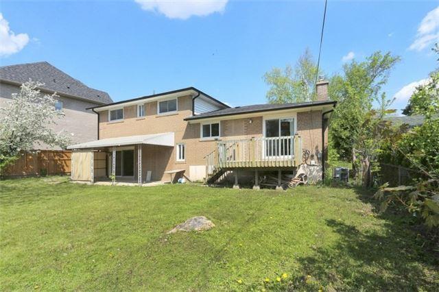 8 Knollview Cres, House detached with 3 bedrooms, 3 bathrooms and 4 parking in Toronto ON | Image 14